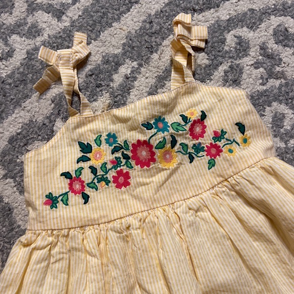 18-24 month embroidery yellow pinstripe dress - Picture 2 of 4